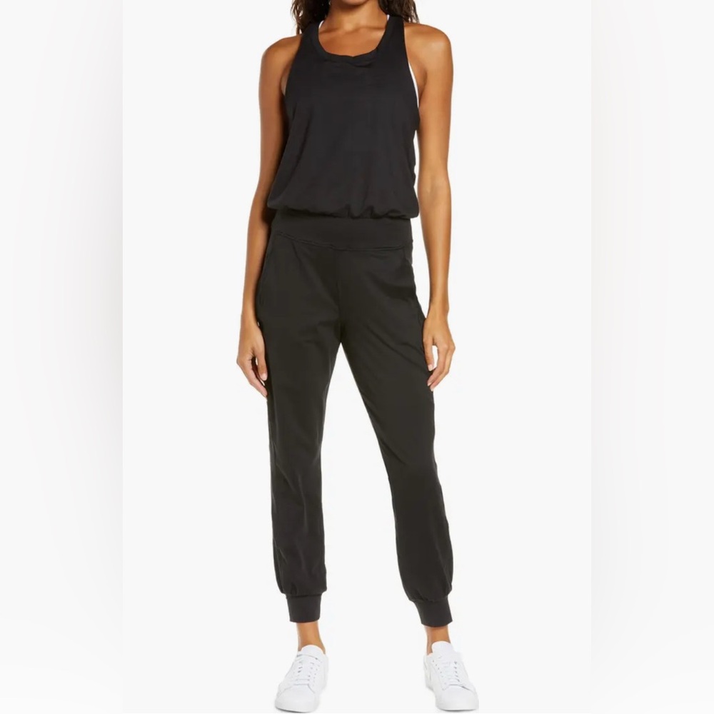 SWEATY BETTY Gary Jumpsuit Scoop Neck Sleeveless Racerback in Black Size L